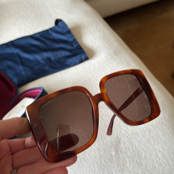 NWOT Gucci 80s Monocular Oversized Square Sunglasses 🍂 - Picture 6 of 14